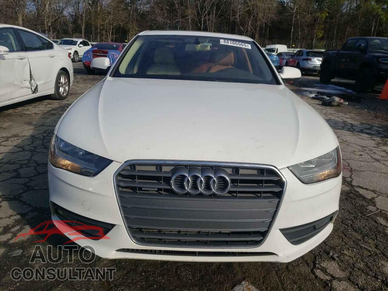 AUDI A4 2013 - WAUBFAFL7DN040936