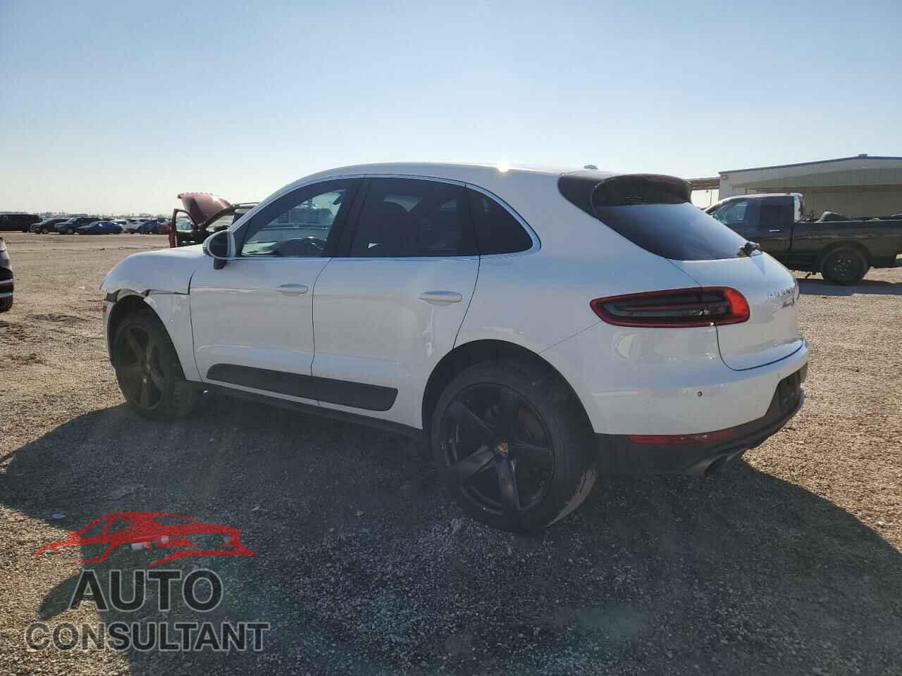 PORSCHE MACAN 2015 - WP1AB2A55FLB44248