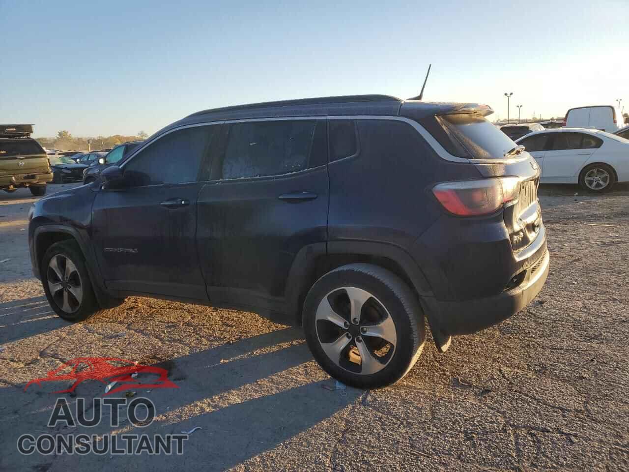 JEEP COMPASS 2018 - 3C4NJDBB1JT101674
