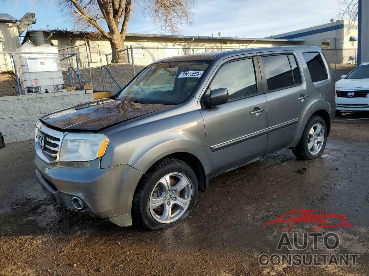 HONDA PILOT 2013 - 5FNYF4H44DB032862