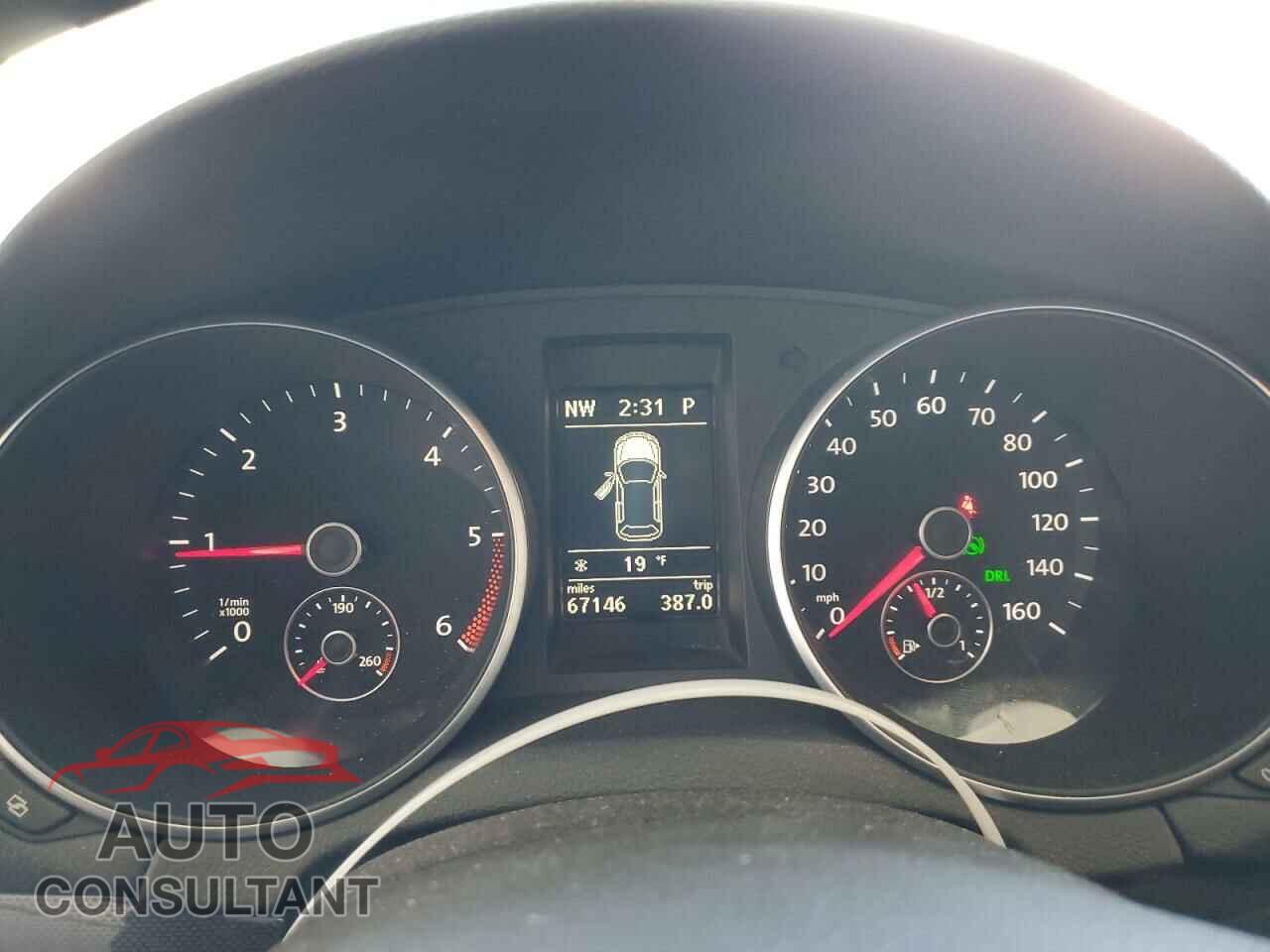 VOLKSWAGEN JETTA 2012 - 3VWPL7AJ2CM686871