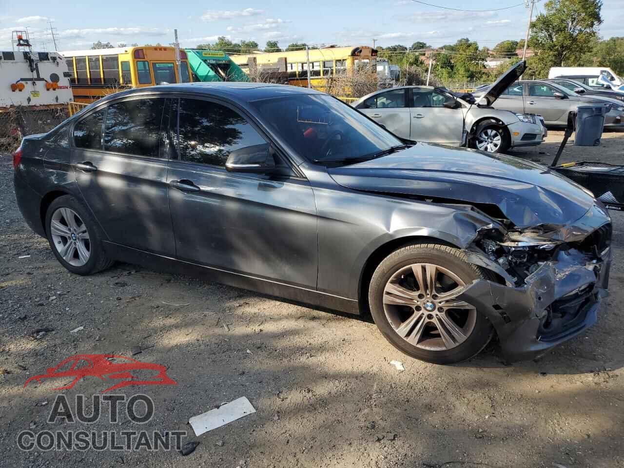 BMW 3 SERIES 2016 - WBA8E3G51GNU04846