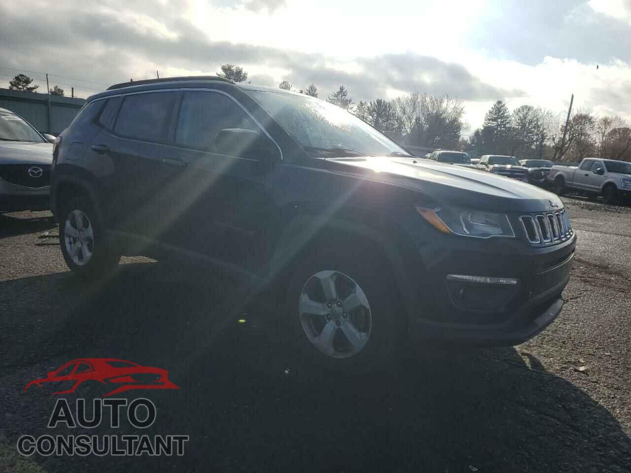 JEEP COMPASS 2018 - 3C4NJDBB1JT117048