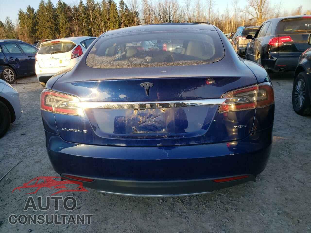 TESLA MODEL S 2015 - 5YJSA1S2XFF098734