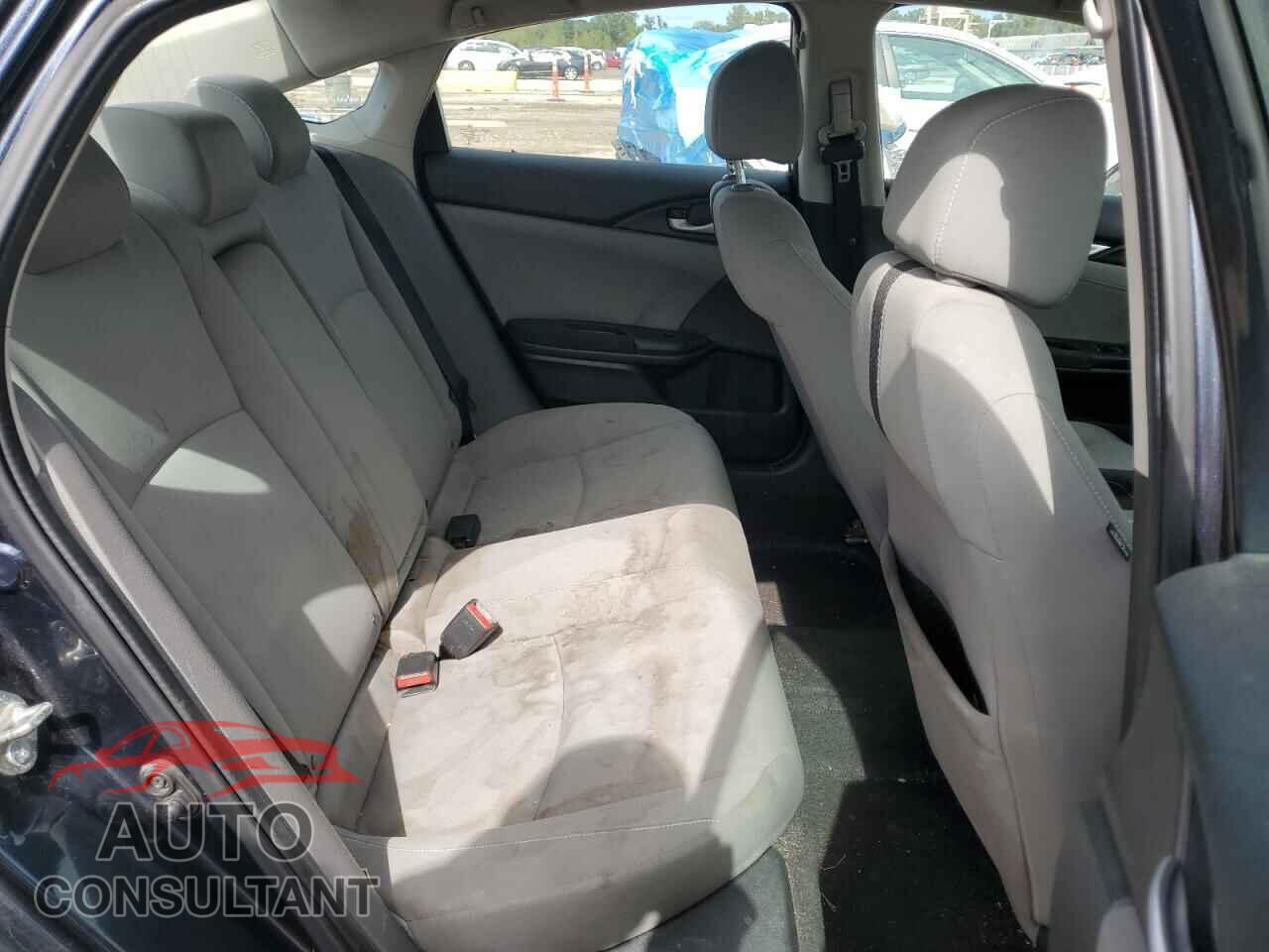 HONDA CIVIC 2018 - 2HGFC2F71JH606357