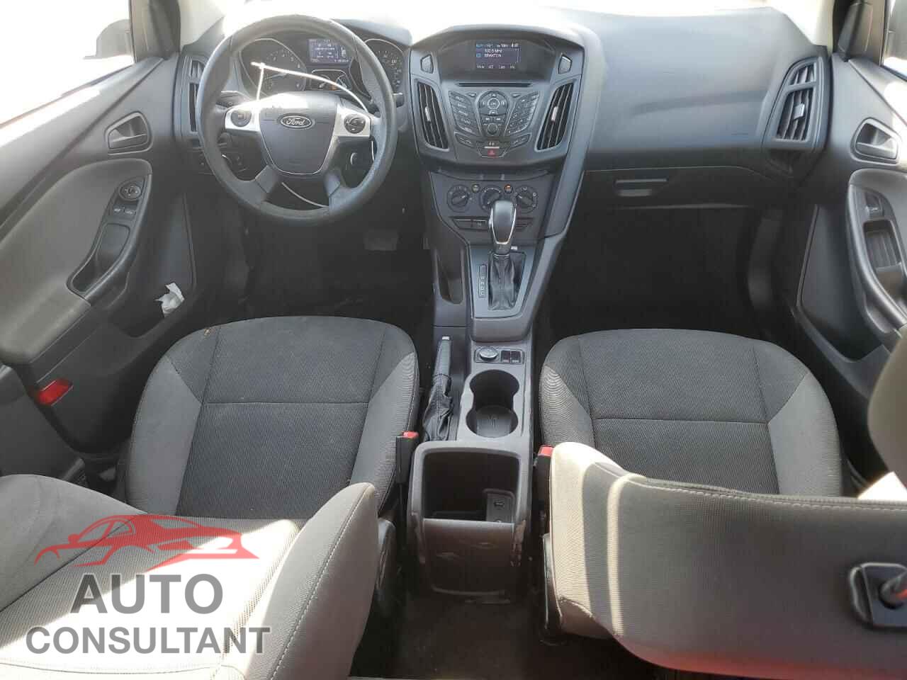 FORD FOCUS 2014 - 1FADP3E27EL227920