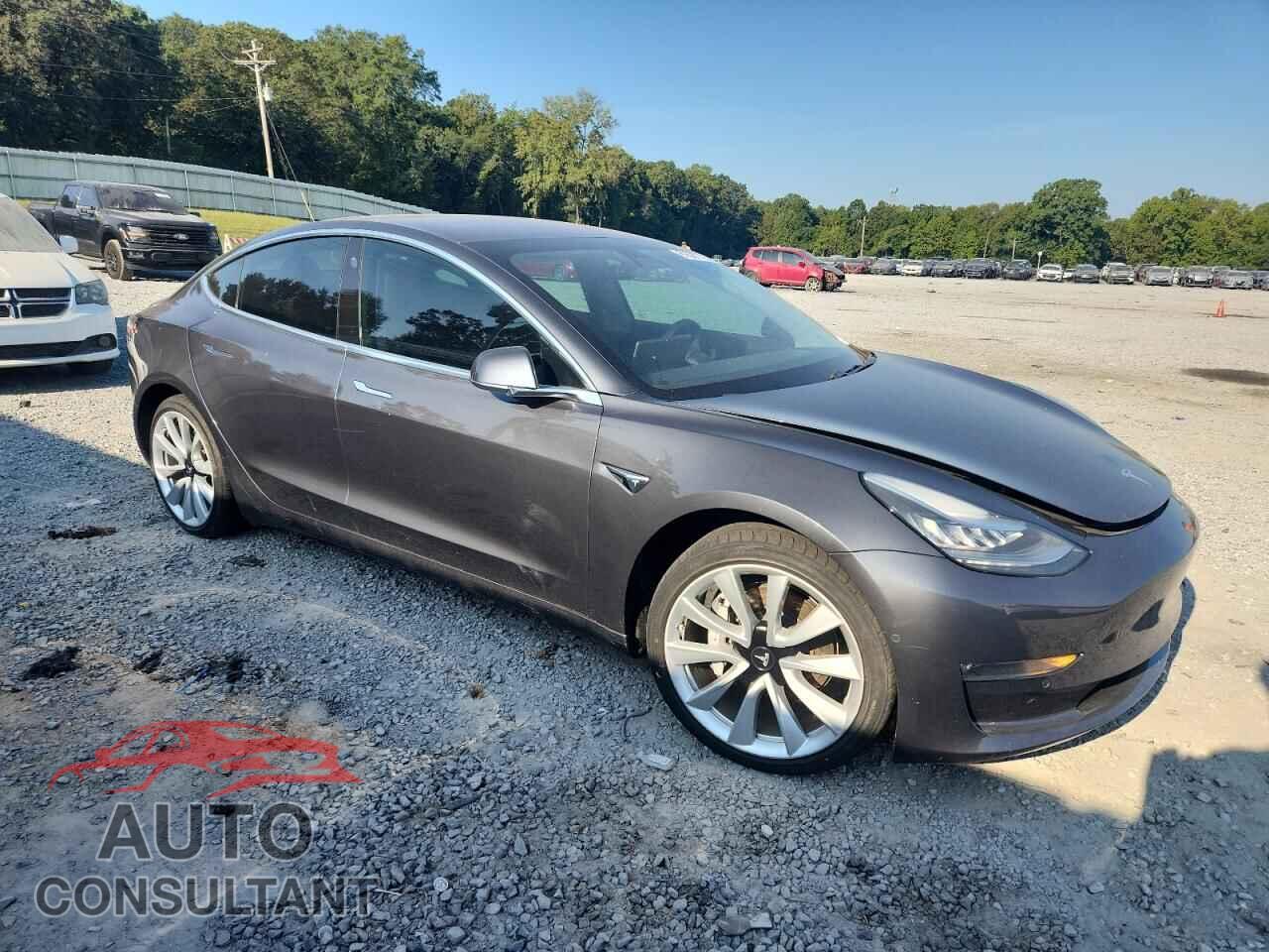 TESLA MODEL 3 2018 - 5YJ3E1EB0JF132564
