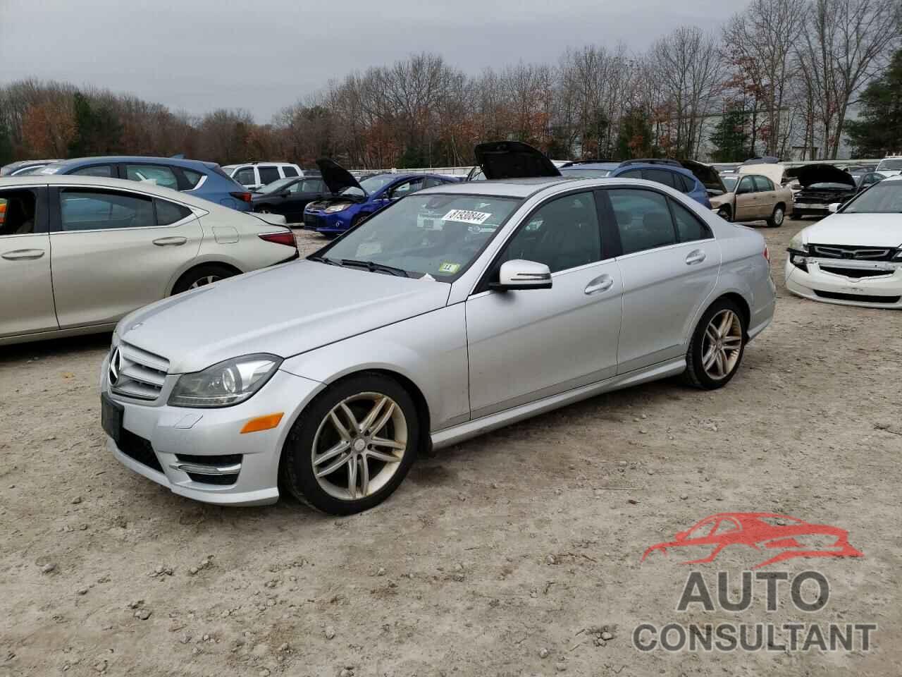 MERCEDES-BENZ C-CLASS 2012 - WDDGF8BB4CA723350