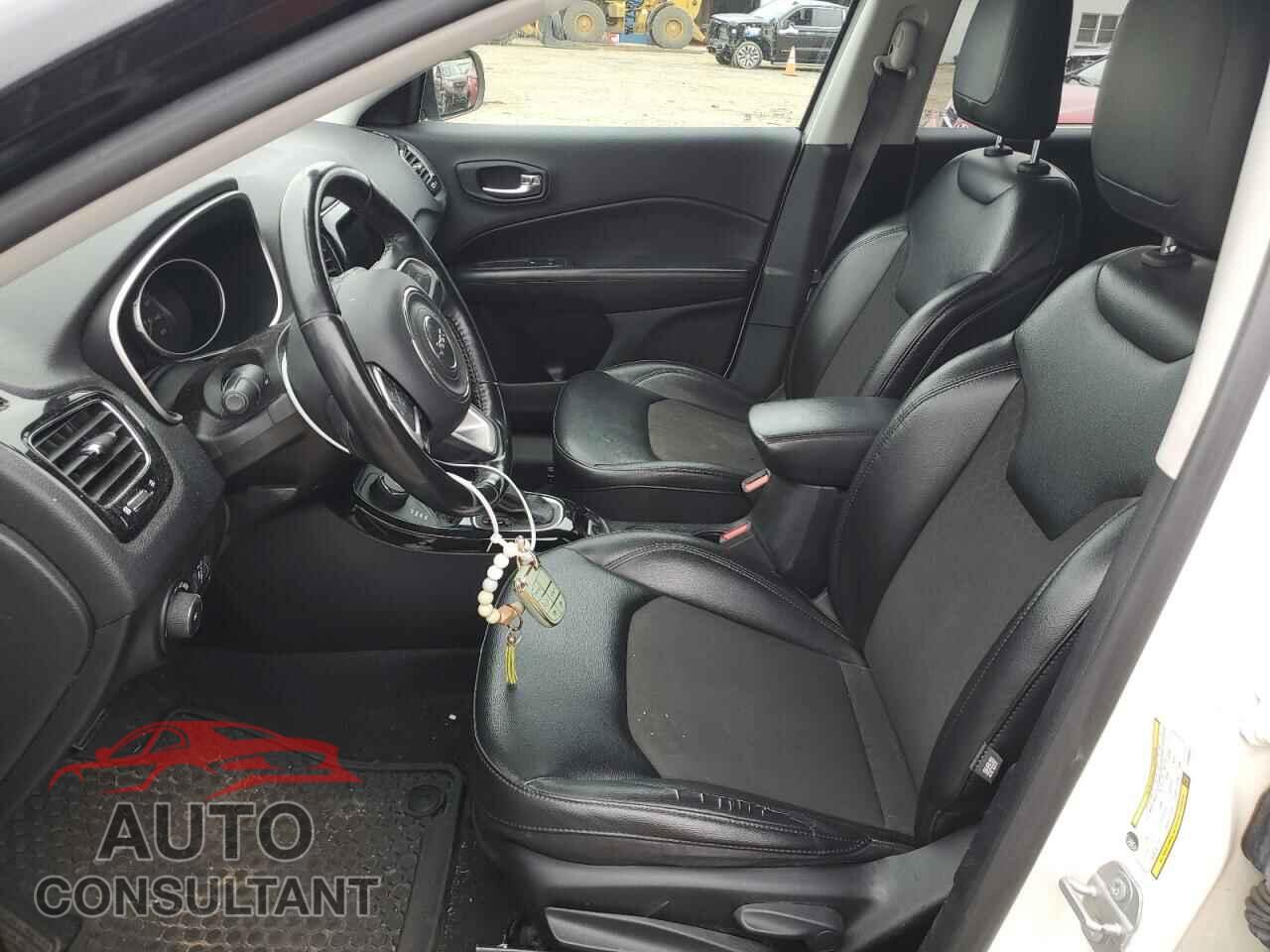JEEP COMPASS 2020 - 3C4NJDBB6LT239441