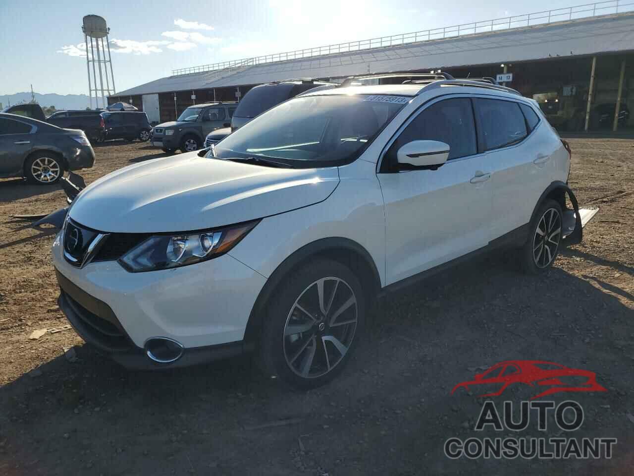 NISSAN ROGUE 2018 - JN1BJ1CP8JW152498