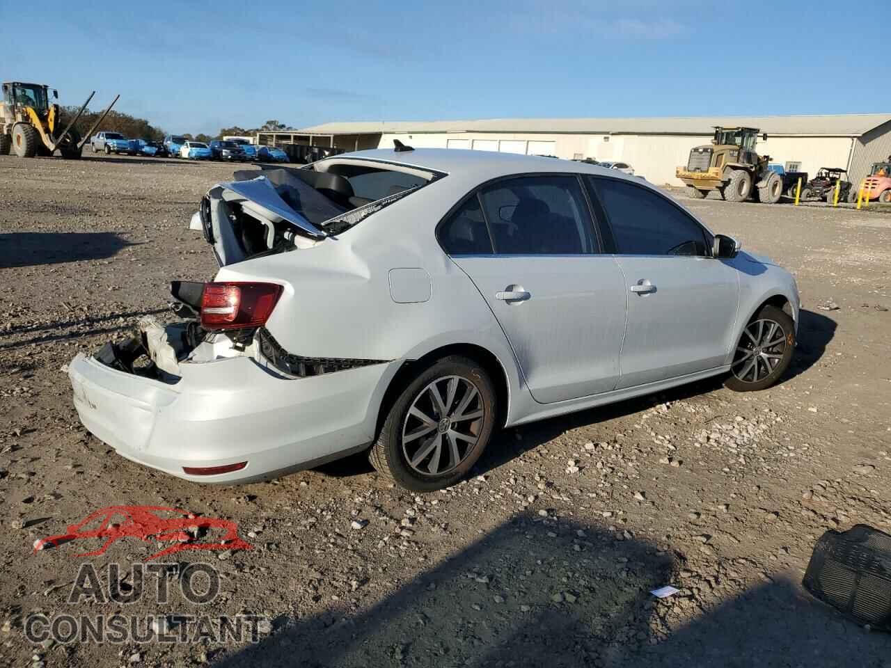 VOLKSWAGEN JETTA 2017 - 3VWDB7AJ4HM231548