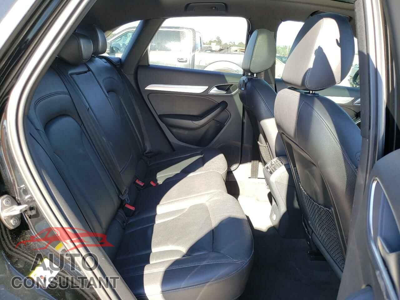 AUDI Q3 2016 - WA1EFCFS3GR015431