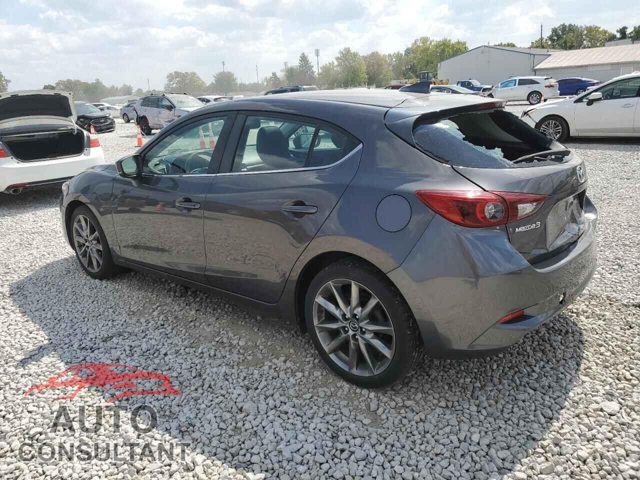 MAZDA 3 2018 - 3MZBN1M3XJM169927