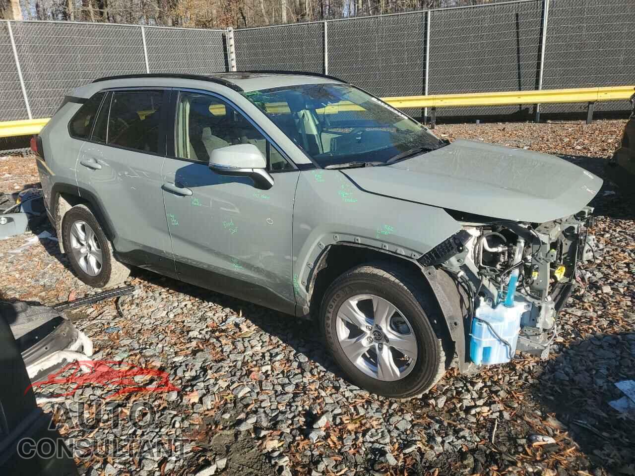 TOYOTA RAV4 2021 - JTMP1RFV2MD079916