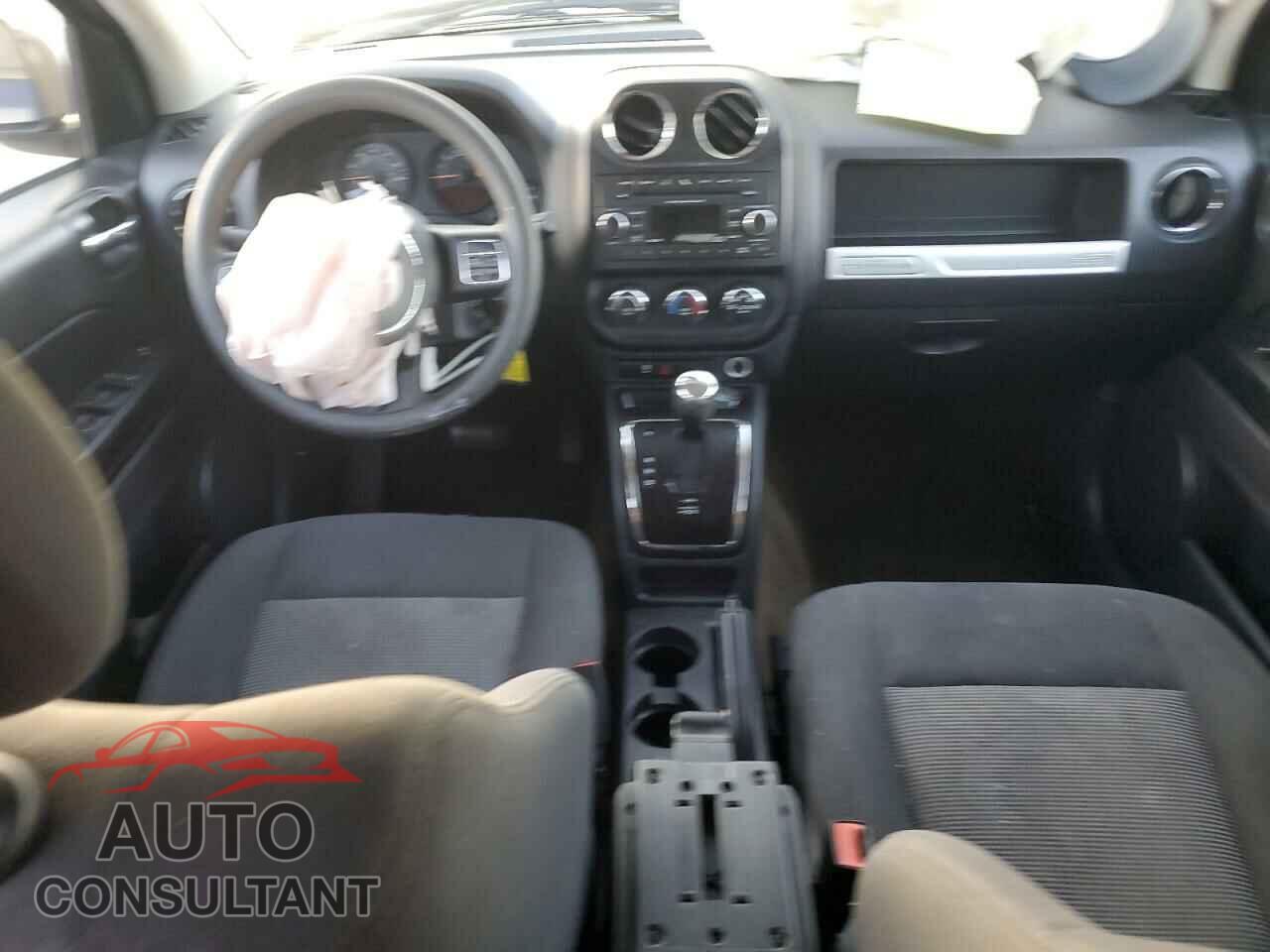 JEEP COMPASS 2017 - 1C4NJDBB3HD104544