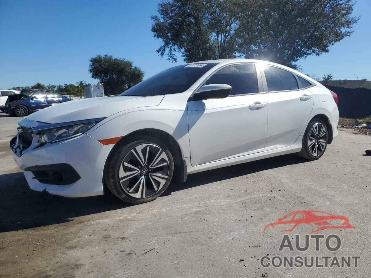 HONDA CIVIC 2018 - JHMFC1F74JX002837