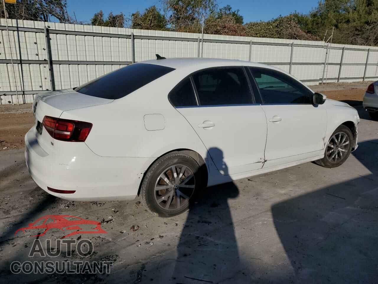 VOLKSWAGEN JETTA 2017 - 3VWDB7AJ5HM335403