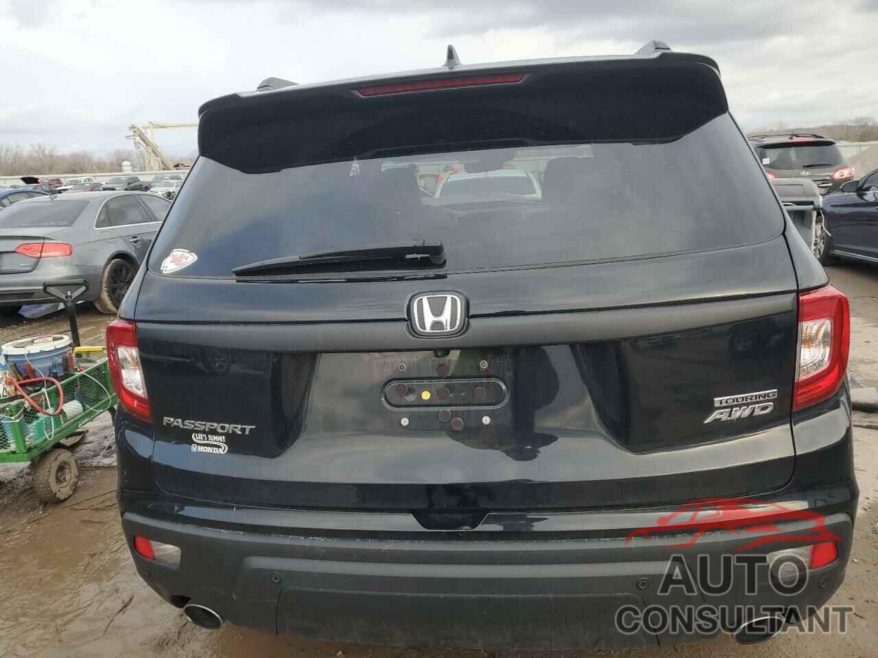 HONDA PASSPORT 2021 - 5FNYF8H92MB018655