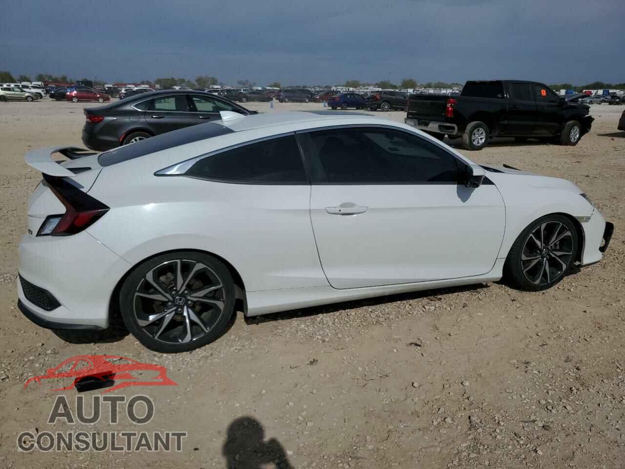HONDA CIVIC 2019 - 2HGFC3A56KH752010