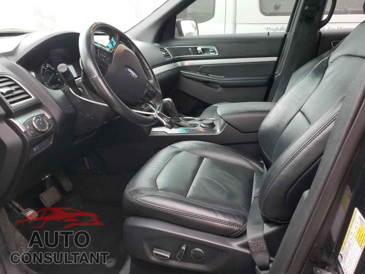 FORD EXPLORER 2017 - 1FM5K8D8XHGB20000