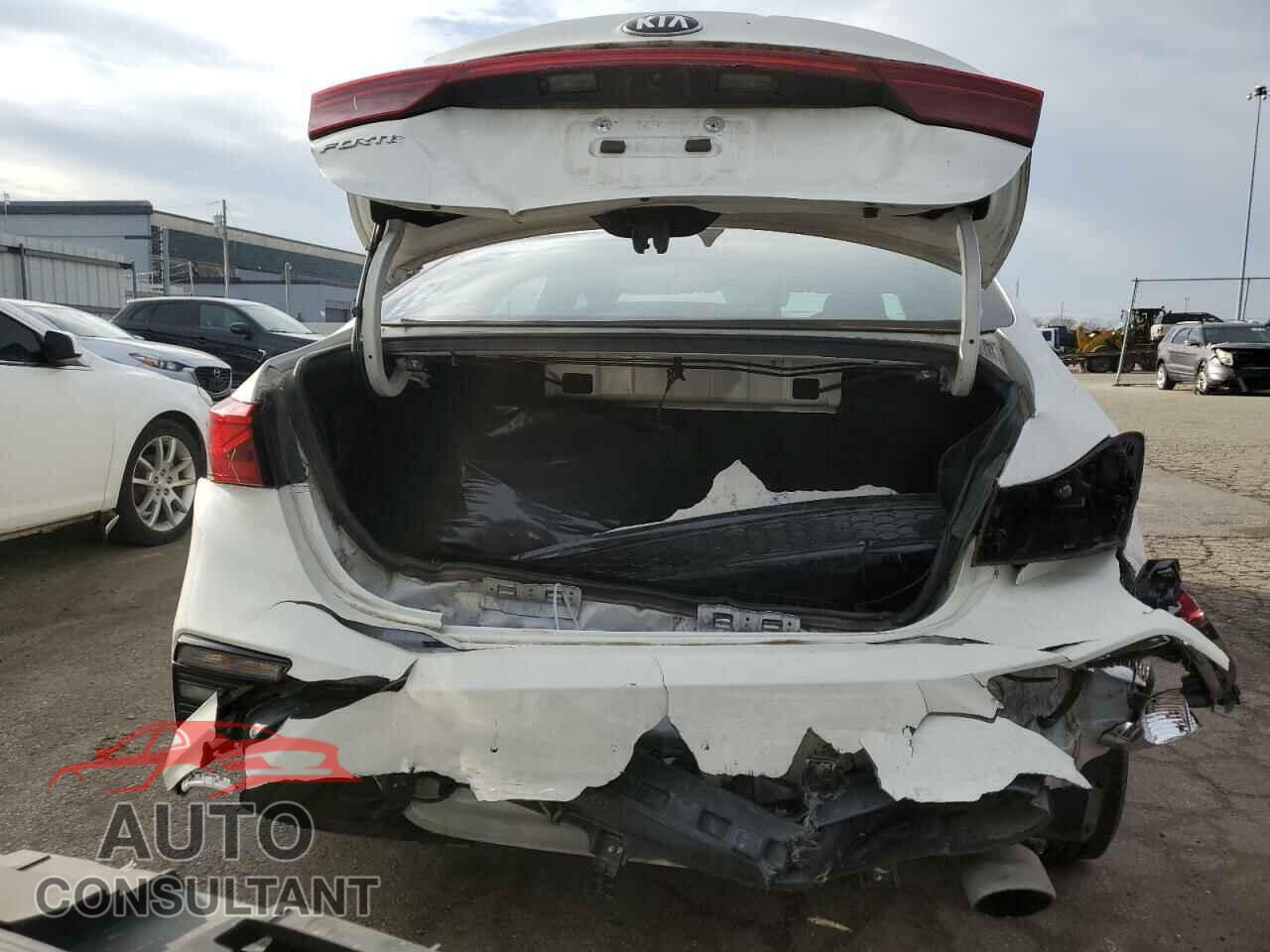 KIA FORTE 2019 - 3KPF24AD3KE068039