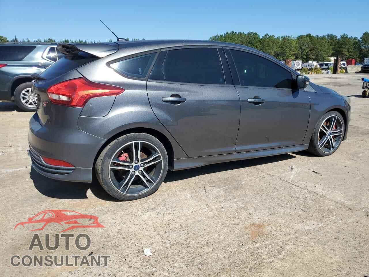 FORD FOCUS 2016 - 1FADP3L93GL209255