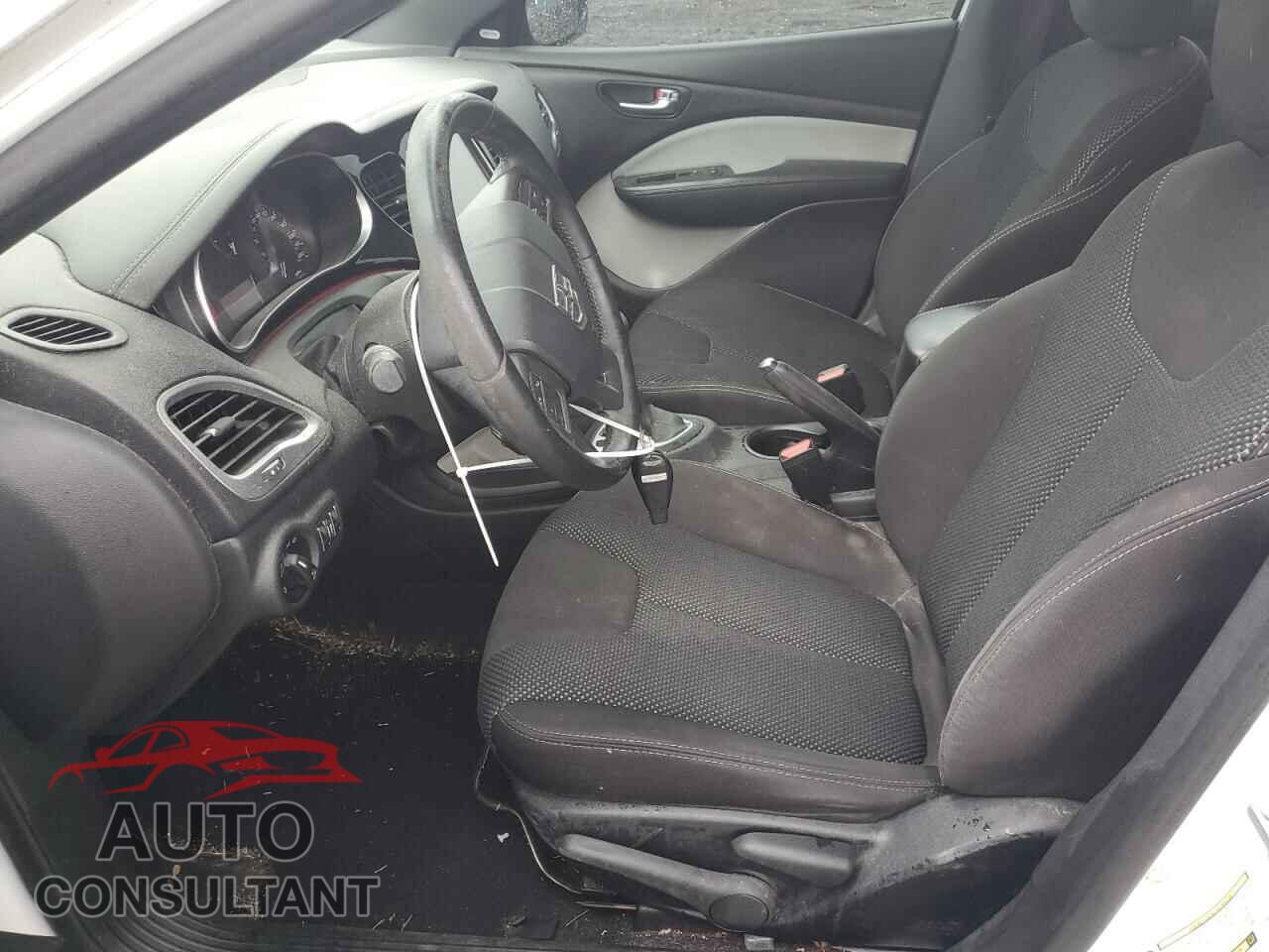 DODGE DART 2015 - 1C3CDFBB7FD123481