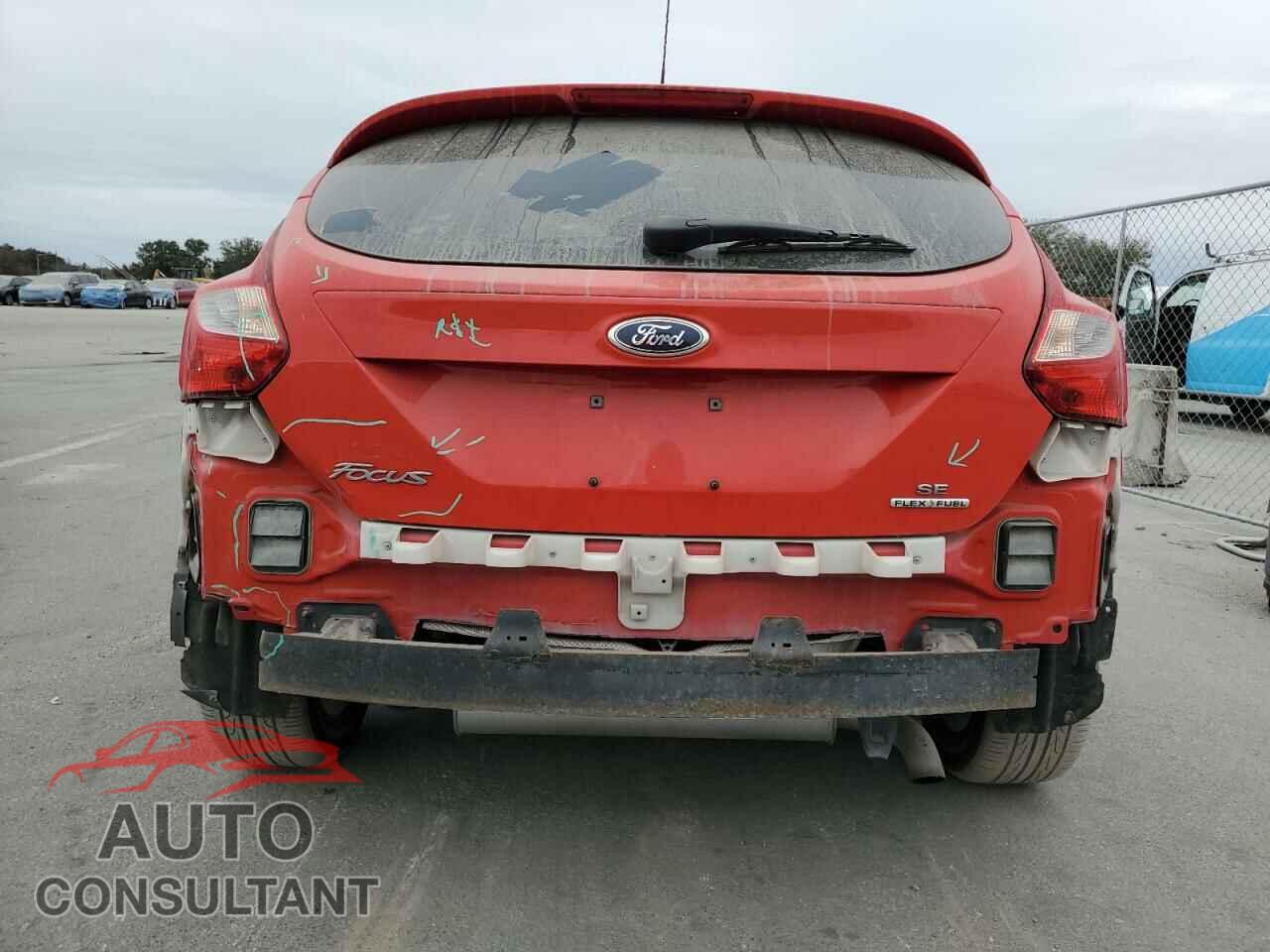 FORD FOCUS 2014 - 1FADP3K21EL252039