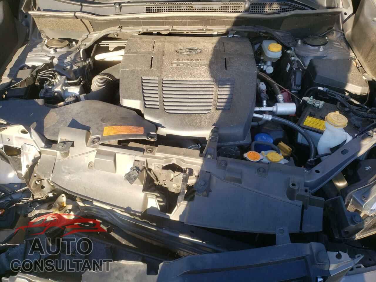 SUBARU FORESTER 2019 - JF2SKAUC5KH499154