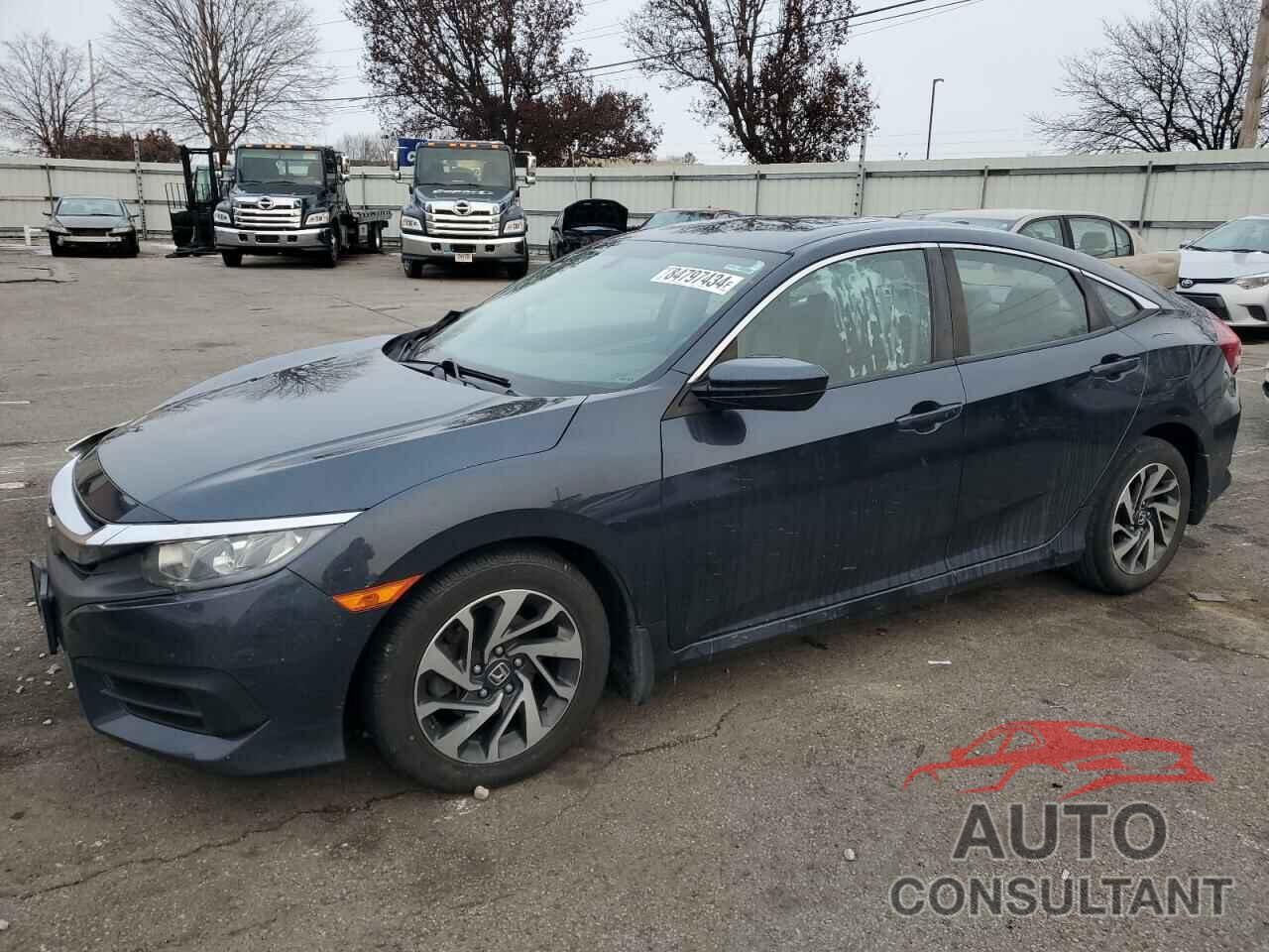 HONDA CIVIC 2018 - 19XFC2F72JE017165
