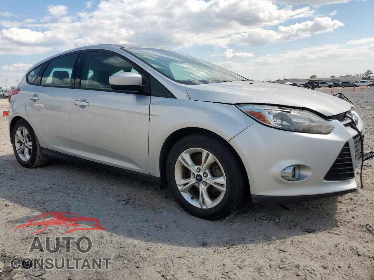 FORD FOCUS 2012 - 1FAHP3K22CL320279
