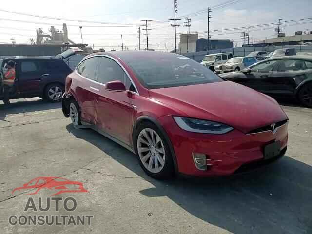 TESLA MODEL X 2017 - 5YJXCDE21HF068943