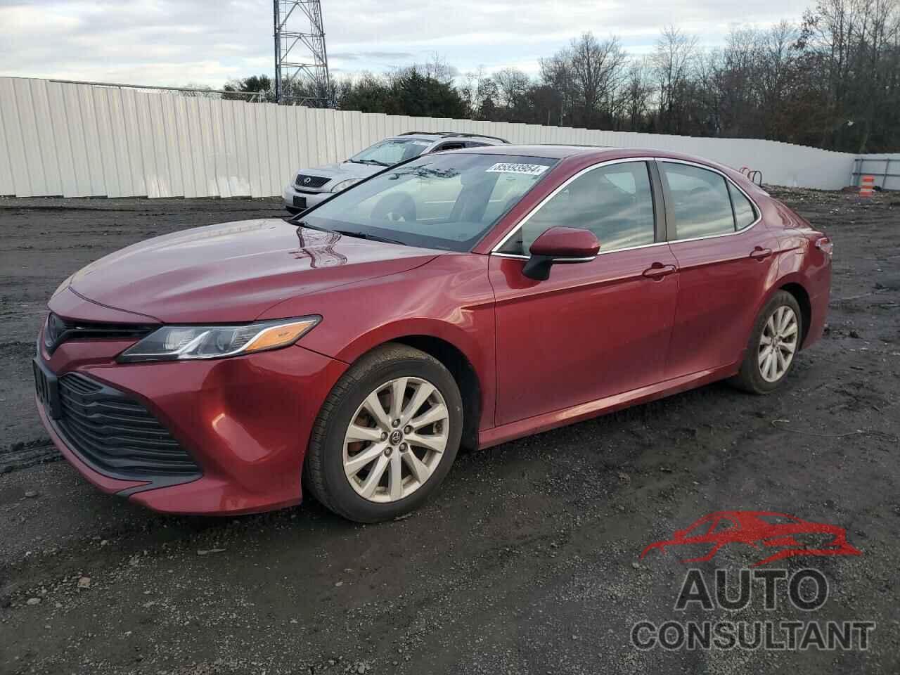 TOYOTA CAMRY 2018 - 4T1B11HK8JU643865