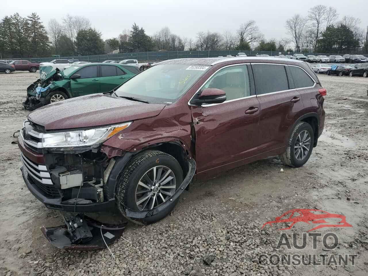 TOYOTA HIGHLANDER 2018 - 5TDJZRFH3JS914382