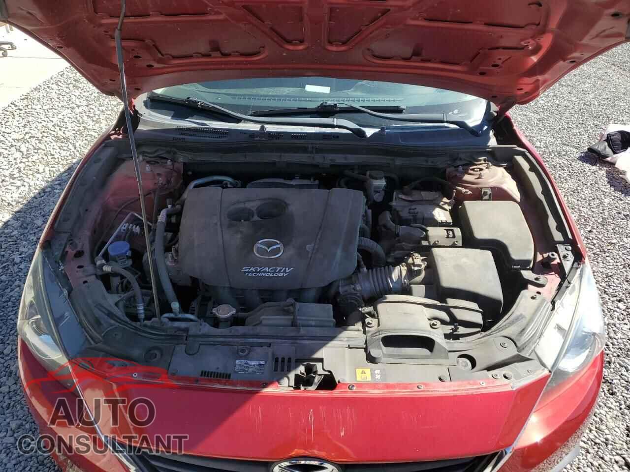 MAZDA 3 2015 - 3MZBM1U7XFM181072