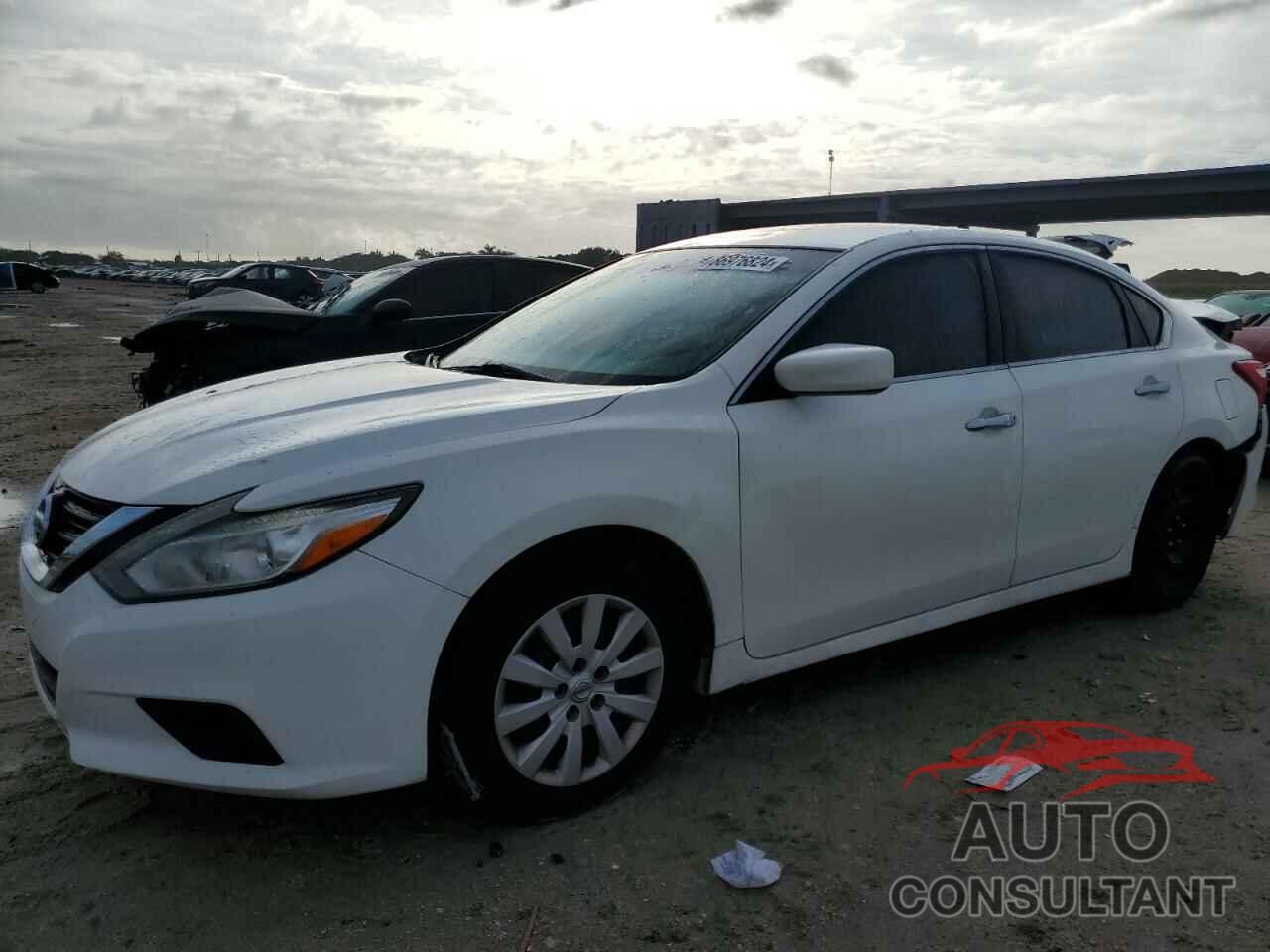 NISSAN ALTIMA 2017 - 1N4AL3AP0HN355473