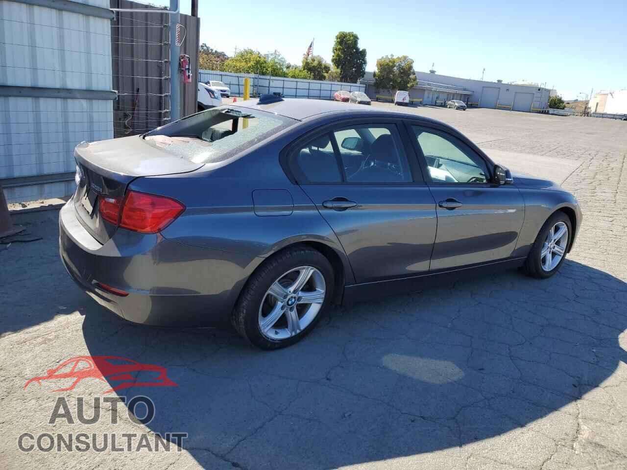 BMW 3 SERIES 2012 - WBA3A5C52CF340120