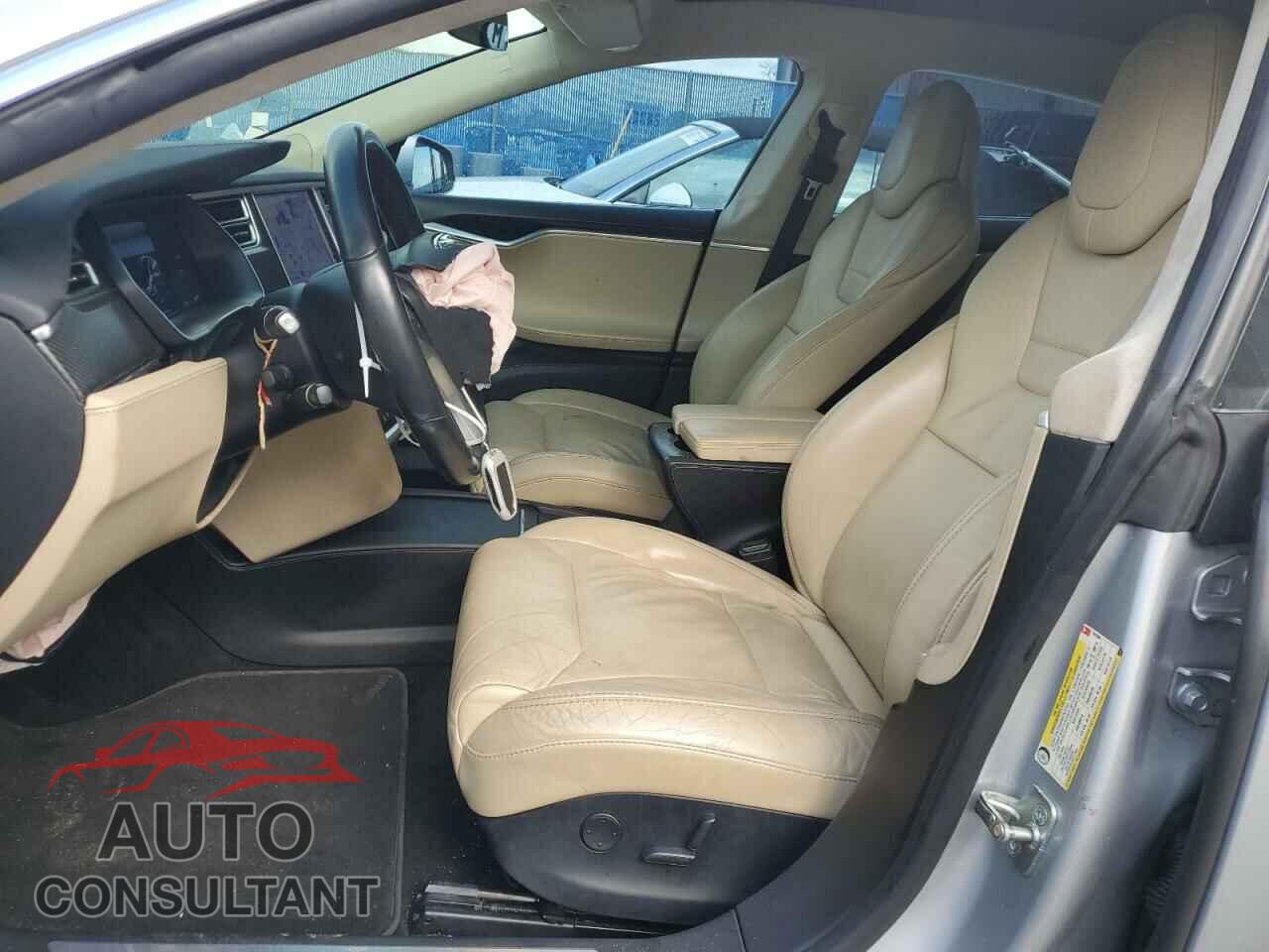 TESLA MODEL S 2017 - 5YJSA1E13HF193206