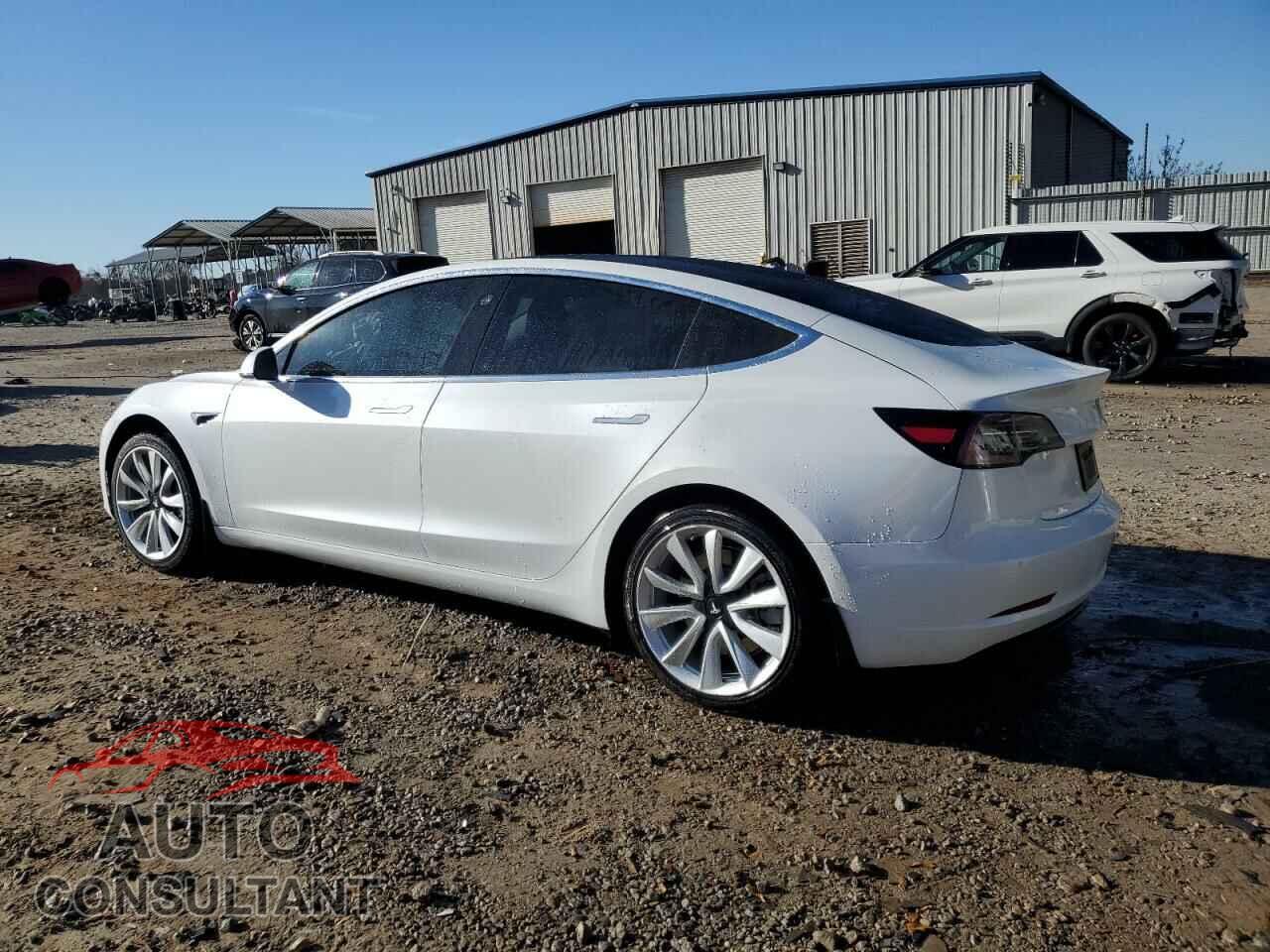 TESLA MODEL 3 2019 - 5YJ3E1EA2KF446595