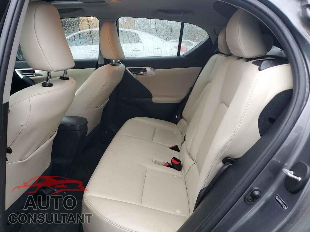LEXUS CT 200 2012 - JTHKD5BH1C2120166