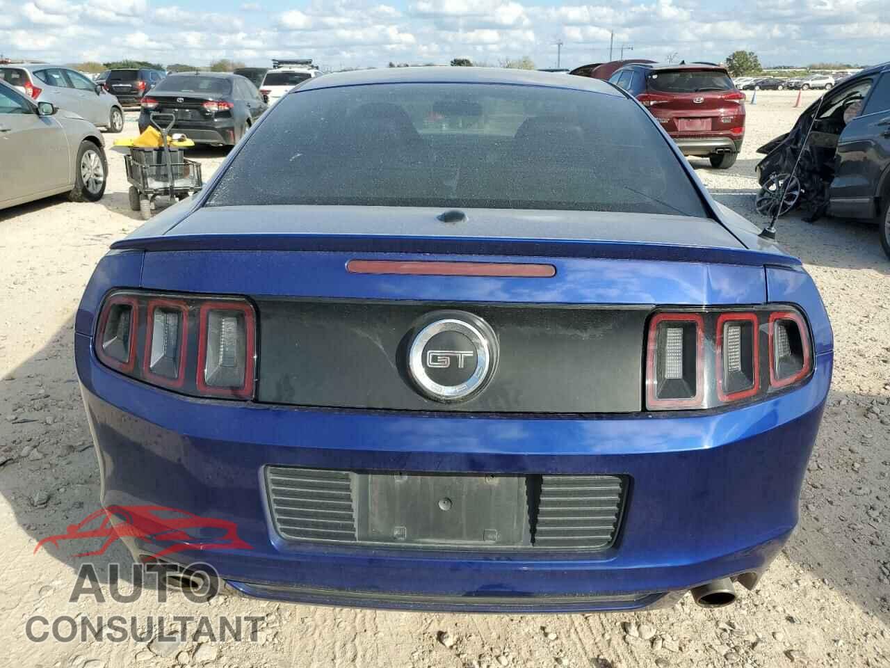 FORD MUSTANG 2013 - 1ZVBP8CF3D5200721