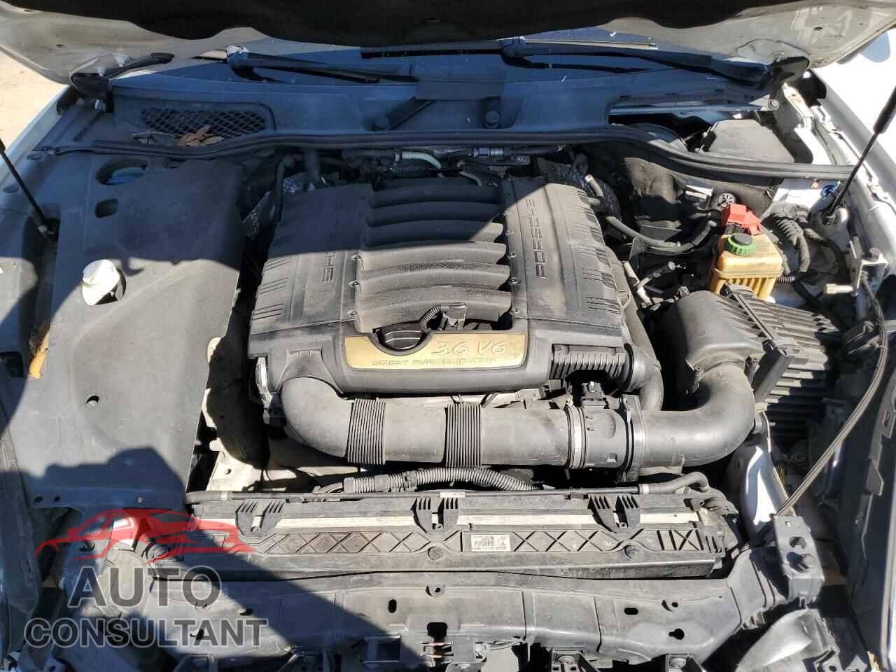PORSCHE CAYENNE 2016 - WP1AA2A27GLA04065