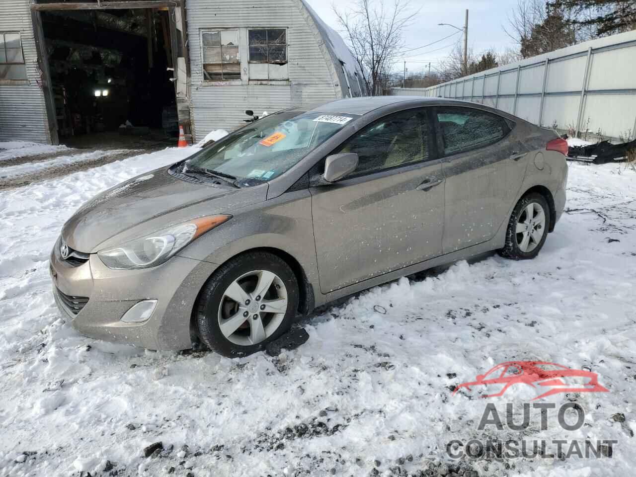 HYUNDAI ELANTRA 2013 - 5NPDH4AE9DH383702