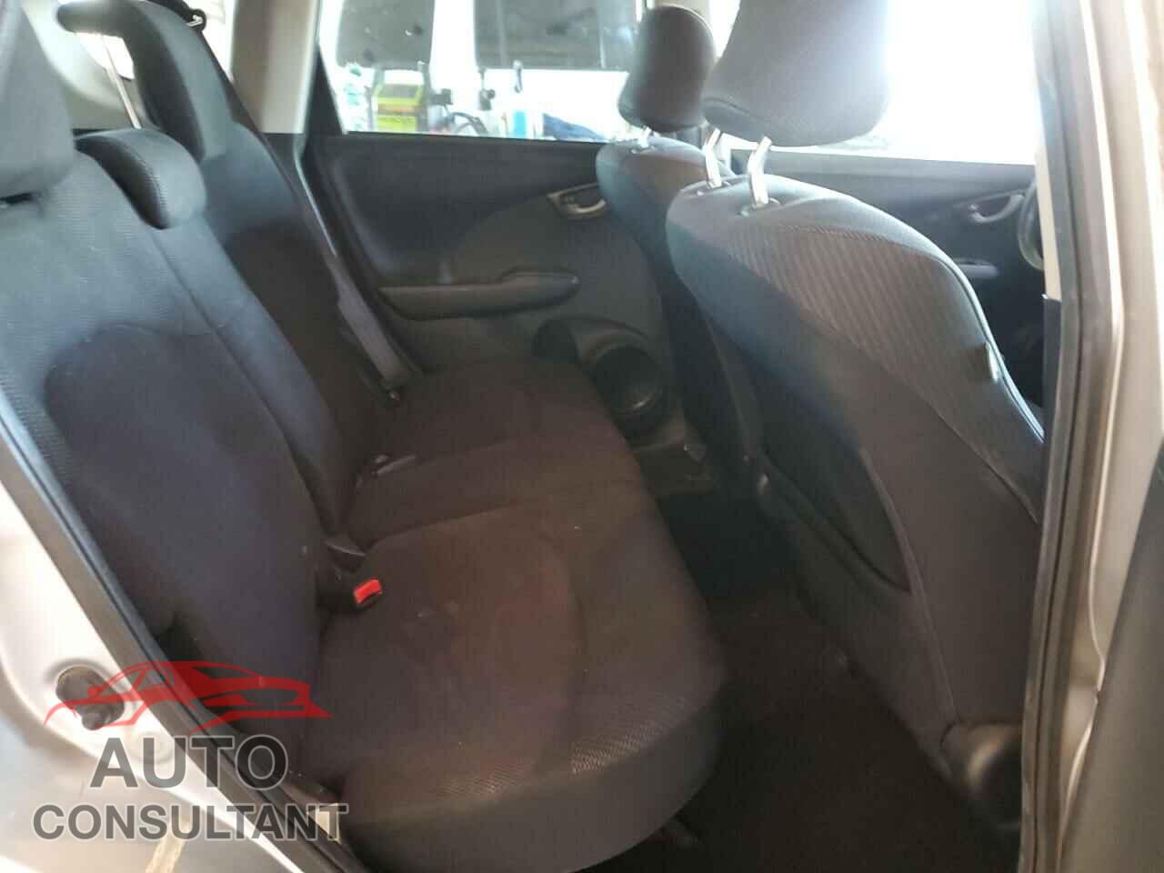 HONDA FIT 2012 - JHMGE8H56CC018177