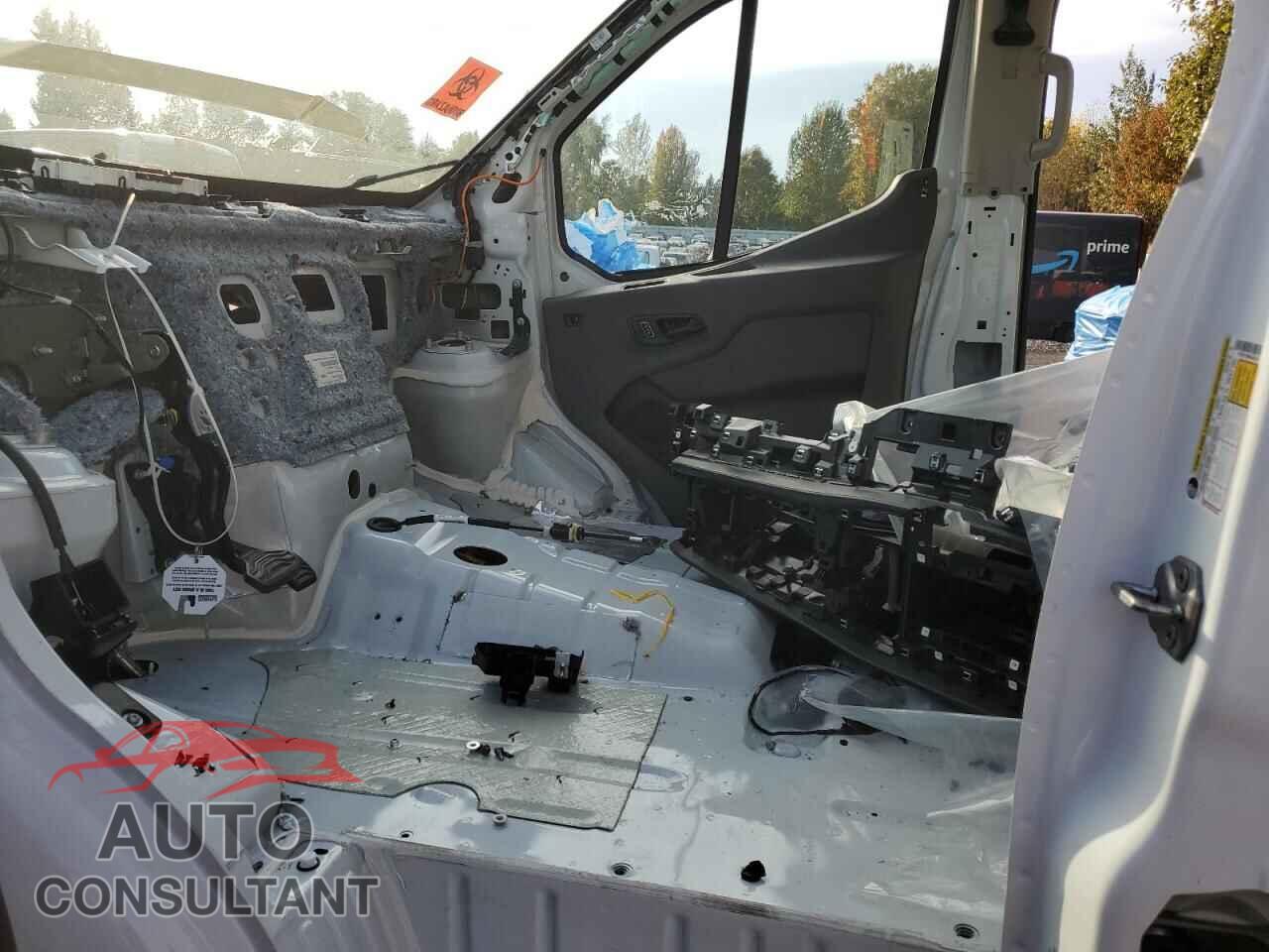 FORD TRANSIT 2025 - 1FTBR1Y86SKA63318