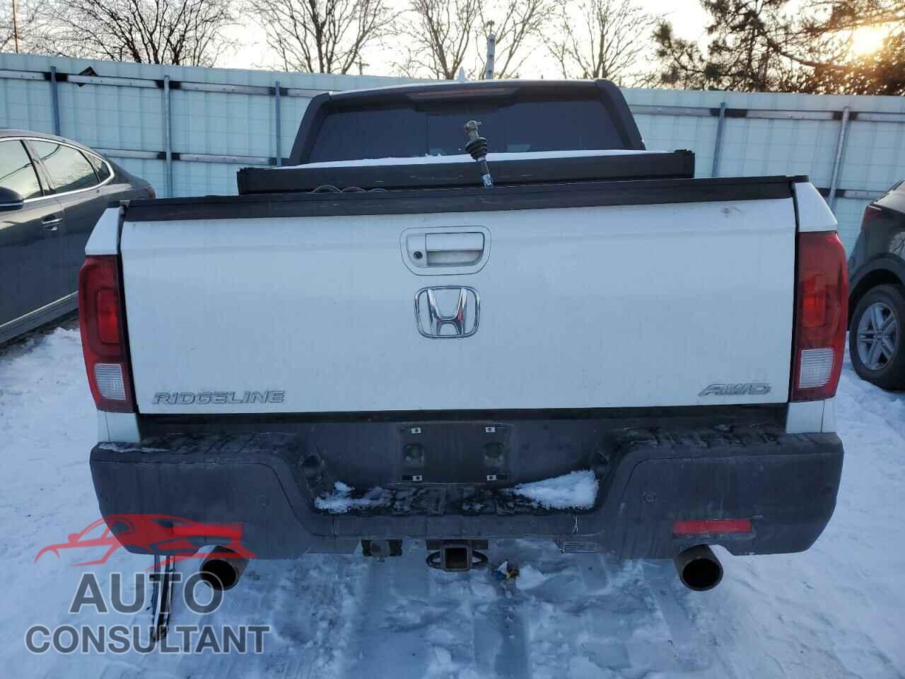 HONDA RIDGELINE 2021 - 5FPYK3F8XMB007631