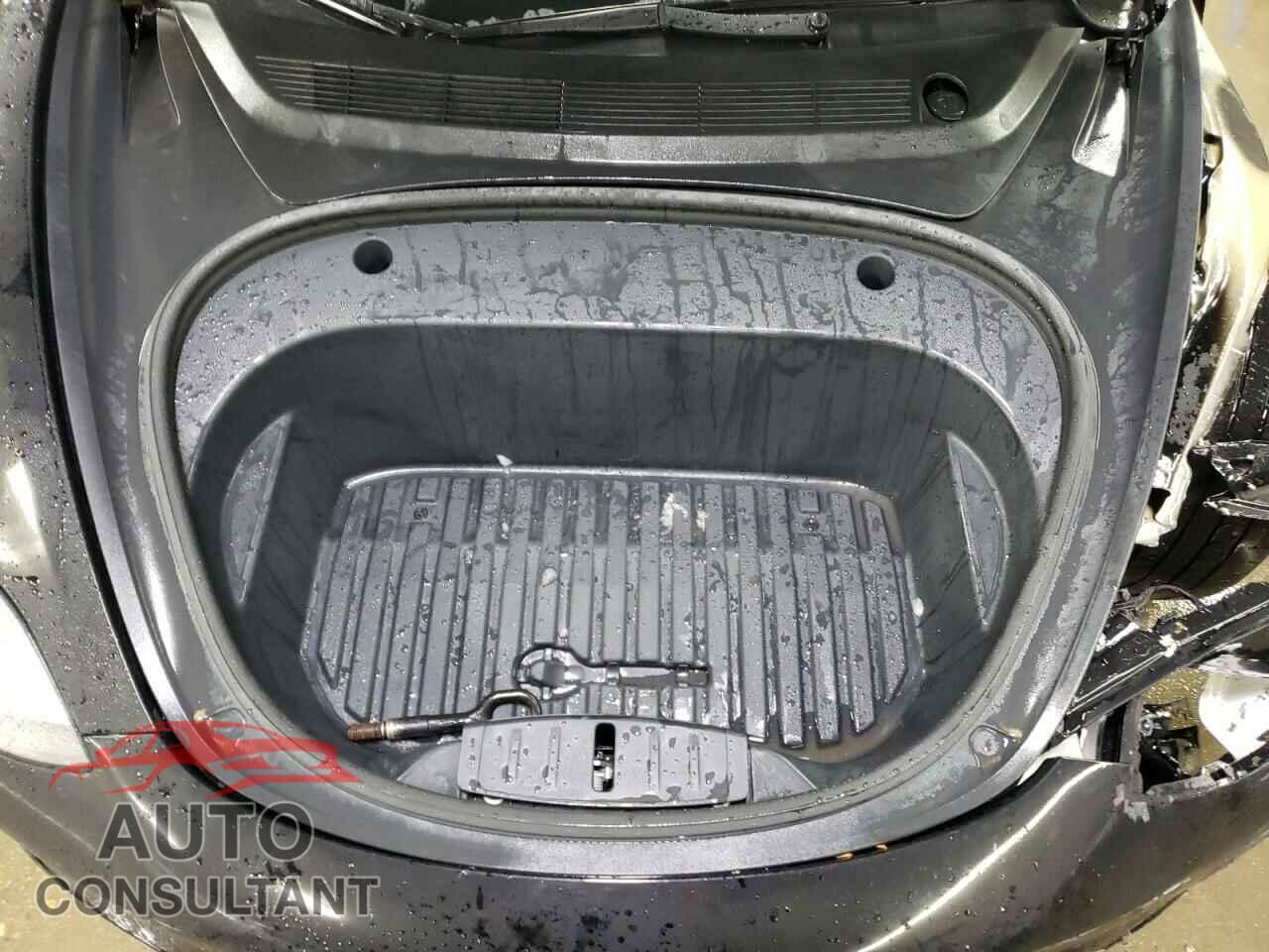 TESLA MODEL 3 2023 - 5YJ3E1EA3PF451800