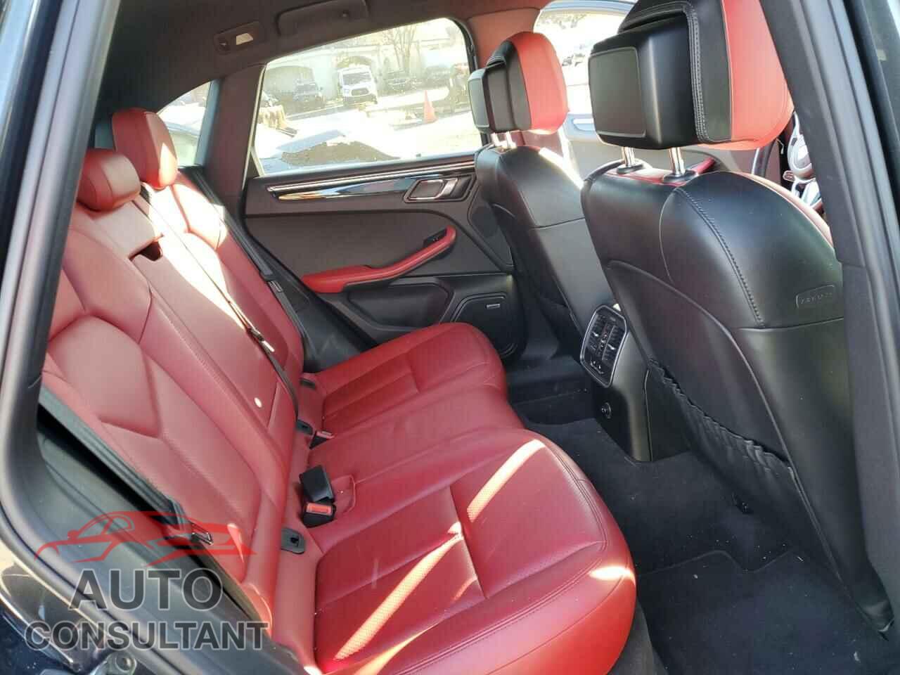 PORSCHE MACAN 2017 - WP1AB2A55HLB11446