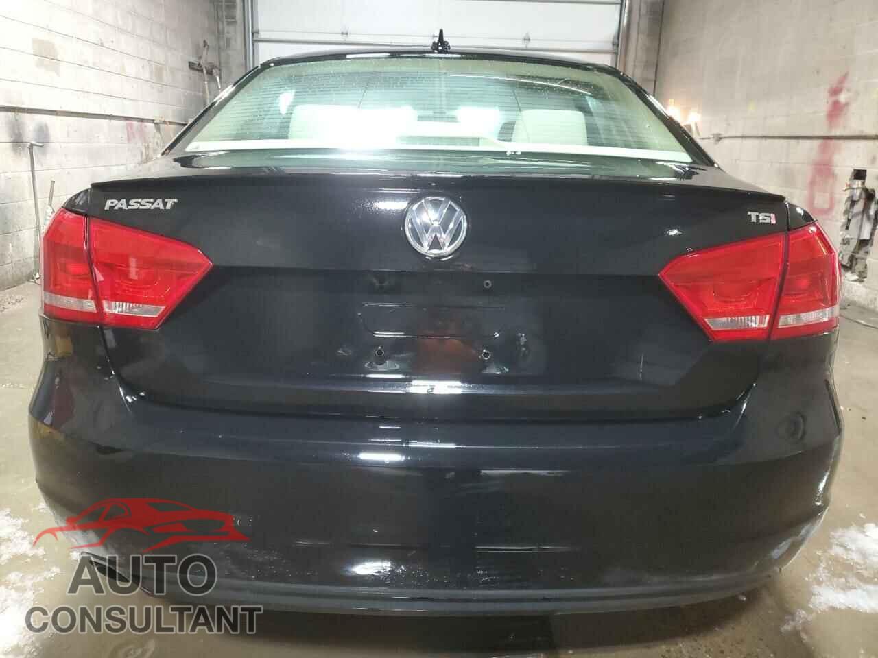 VOLKSWAGEN PASSAT 2014 - 1VWAT7A36EC057741