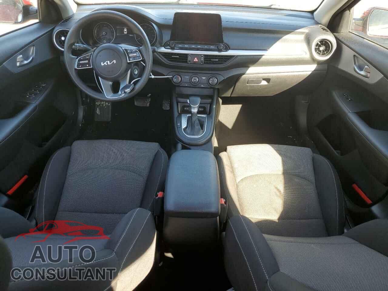 KIA FORTE 2023 - 3KPF24AD9PE542390